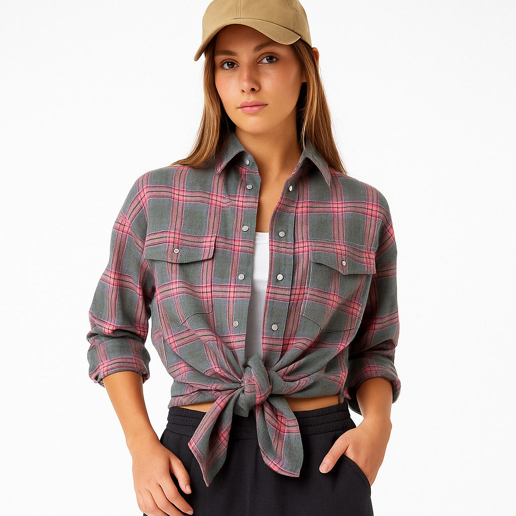 Mueyaruho Oversized Plaid Shirt - Women’s