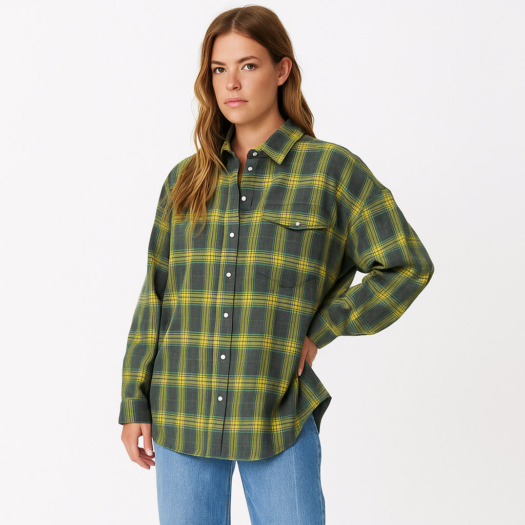 Mueyaruho Oversized Plaid Shirt - Women’s