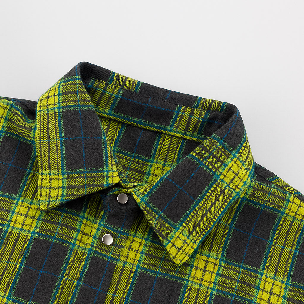 Mueyaruho Oversized Plaid Shirt - Women’s
