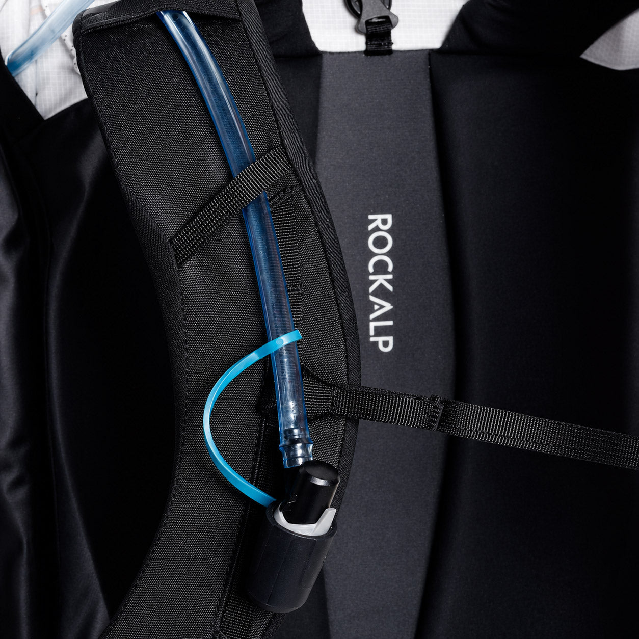 Singing Rock Rockalp 35+7 mountaineering backpack