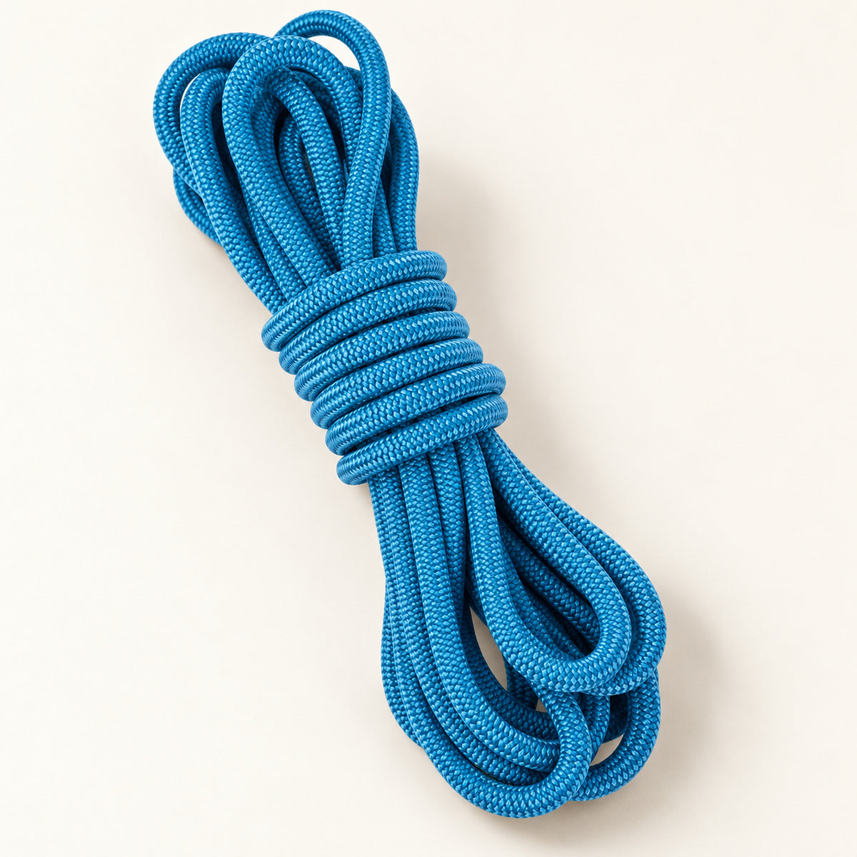 Blue Cypher 7 mm cordelette bundled with its own cord.