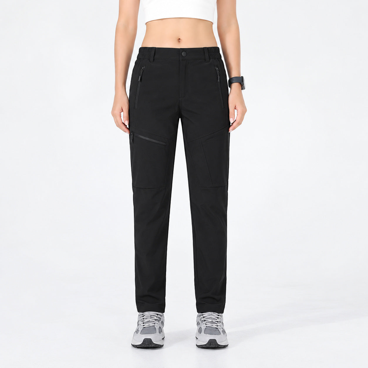 Black Alpex hiking pants with one zipped right-thigh pocket