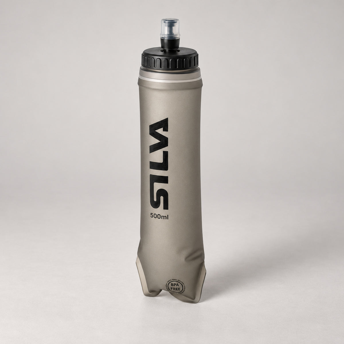 SILVA 500 mL gray soft flask with its standard bite nozzle.